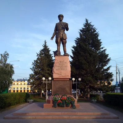 Памятник студенчеству Томска » Информационно-развлекательный портал город  Томск