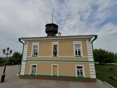 Памятник А.П. Чехову в Томске - фото, отзывы 2024, рейтинг, телефон и адрес