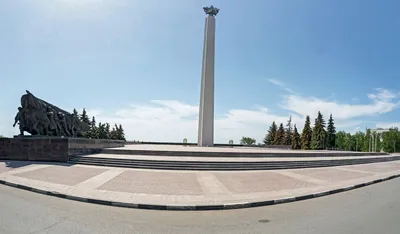 Два Алиевых в Ульяновске: бронзовый и газовый