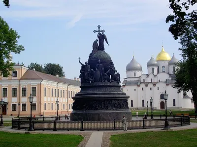 Памятники в Великом Новгороде
