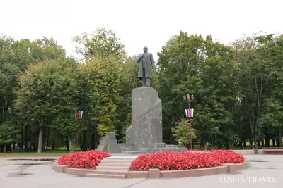 Памятник В. И. Ленину в Великом Новгороде в городе \"Великий Новгород\"