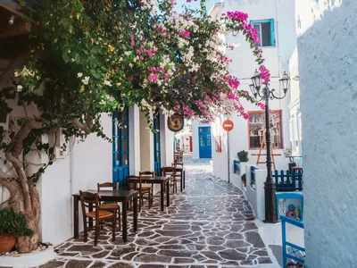 Какие квартиры не надо покупать на Золотую визу Греции? - YouTube