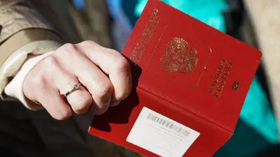 Нет безвыходных ситуаций: в некоторых случаях визу в Латвию получить  все-таки можно - 30.06.2023, Sputnik Латвия