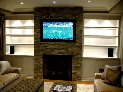 Ниша из гипсокартона под телевизор | Fireplace built ins, Basement living  rooms, Family room design