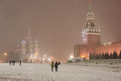 Зима. Ночь. Метель. А в Москва-Сити люди делают деньги. | Галопом по России  и не только | Дзен