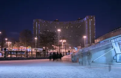 Церковь Троицы на улице Косыгина зимой Ночной зимний пейзаж Москва Стоковое  Изображение - изображение насчитывающей распятие, москва: 157211207