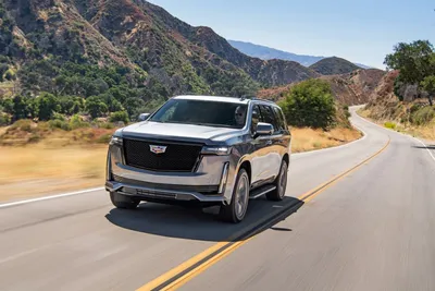 Cadillac Escalade 2021 года. Длиннее, шире, крупнее. - автосалон Ramtruck в  Москве, кредит, лизинг