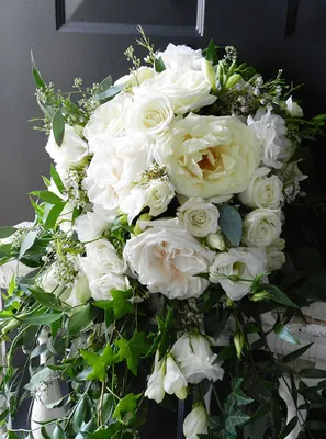 Фотообои флизелиновые 3D 254х184 см Цветы: белые розы (WM004V4)+клей по  цене 1200,00 грн