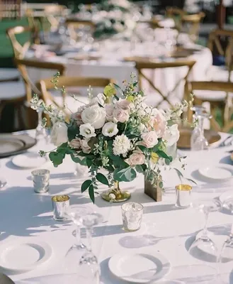 Оформление свадебного стола жениха и невесты в Москве — декор стола  молодоженов и гостей от мастерской Fleur Artdan