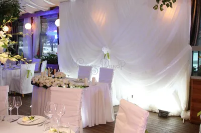 Топовые идеи для оформления главного свадебного стола | Русские Традиции