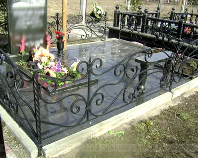Оградка на кладбище Арт.ОР-24 купить в Москве — Кованый Двор