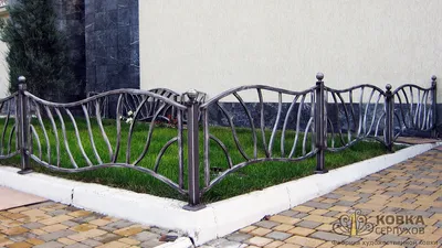 Кованые оградки на кладбище в Харькове - Купить под заказ