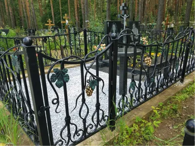 оградка на кладбище дуга-цветок