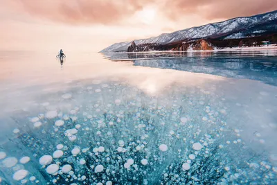 Lake Baikal in winter. Озеро Байкал зимой. | Озеро байкал, Озеро,  Замечательные места