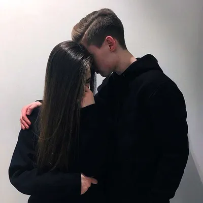 Фото парень и девушка обнимаются без лица фотографии