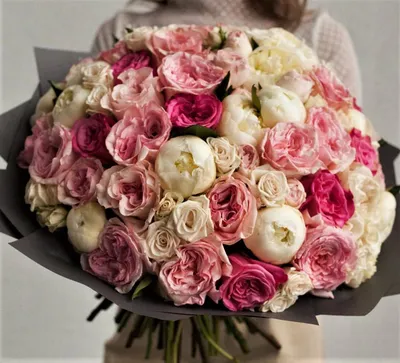 11 кустовых пионовидных роз купить от 5300 рублей в Спб с доставкой | Fleur  de Lys