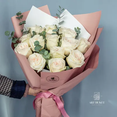 Букет невесты белых пионовидных роз с доставкой недорого, купить в СПб  дешево