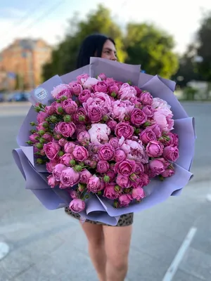 Купить 15 пионовидных роз кофейного цвета model №293 в Новосибирске