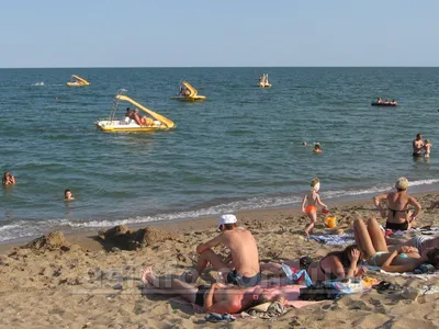 Больше всего от огромной волны в Одессе пострадал пляж в Черноморке