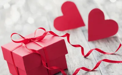 14 февраля День влюбленных что подарить жене, любовнице, половинке идеи  подарков, приметы праздника
