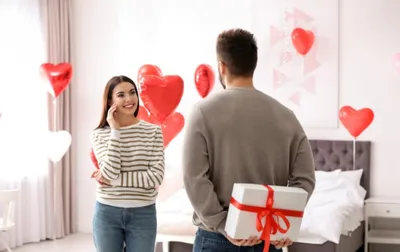 Подарки на 14 февраля: что подарить на День святого Валентина любимым людям?