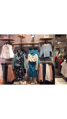 Торговое оборудование магазина Femme Фото | ShopsArt.ru