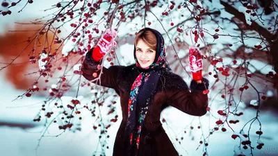 Как одеваются русские красавицы? 7 колоритных образов на осень и зиму -  OSKELLY
