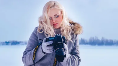 Фото с бенгальскими огнями зимой фотографии