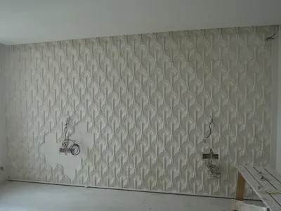 Какая шпаклевка лучше для стен под обои и под покраску?
