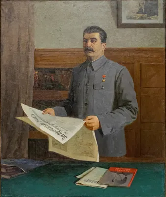 Боевые заслуги. Чем мы встречаем очередную годовщину смерти Сталина?  Доносом сына палача — Новая газета