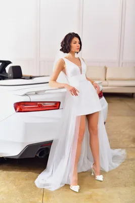 Лаконичное свадебное платье-мини Infanta Тиера | Купить свадебное платье в  салоне Валенсия (Москва)