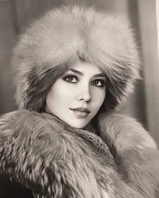 Красивая татарская девушка в …» — создано в Шедевруме