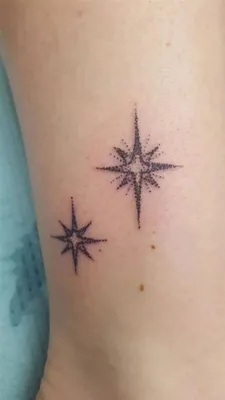 татуировка для девушки на ноге татуировка ботаника и геометрия #tattoo  #linework #dotwork … | Татуировки, Небольшие женские татуировки, Маленькая  татуировка совы