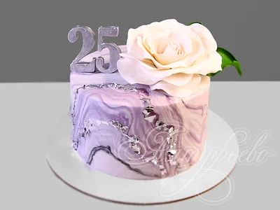 Купить праздничный торт \"Любимой\" на заказ в Москве по низкой цене, фото