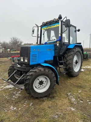 Аренда трактора МТЗ 892 в Москве: цена за час от 1500 рублей