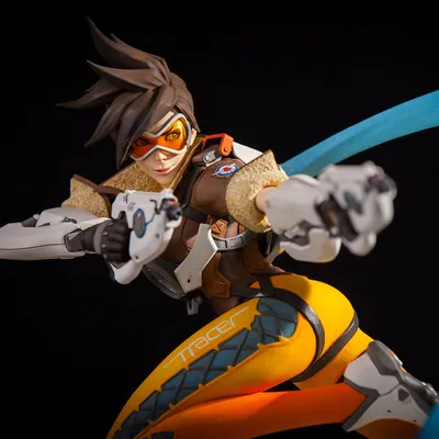 Fortify and defend your Overwatch® 2 collection with Funko Action Figure  Tracer. Modify this Damage hero with alternate head, hand, and weapons  attachments. Nine interchangeable pieces are included. Warning: Choking  Hazard. Collectible