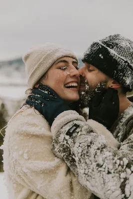 Фото целующихся пар зимой фотографии
