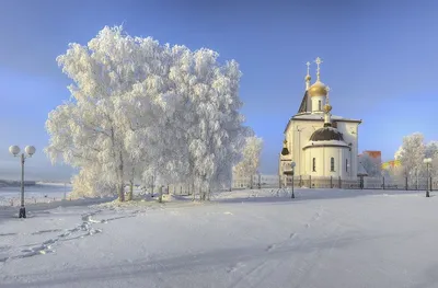 Фото церкви зимой