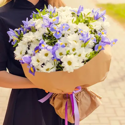 Купить Букет цветов \"Хризантемы в саду\" в Москве недорого с доставкой