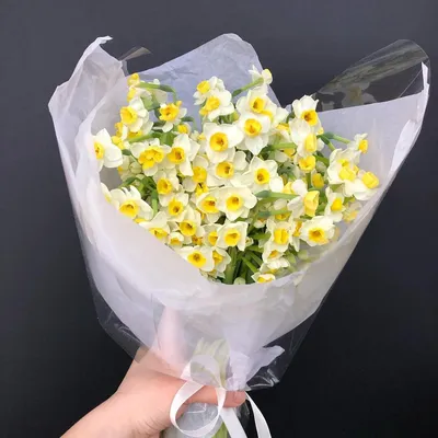 Букет из нарциссов