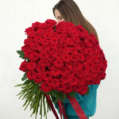 Букет из 15 роз Эквадор 70 см - купить в Москве по цене 5390 р - Magic  Flower