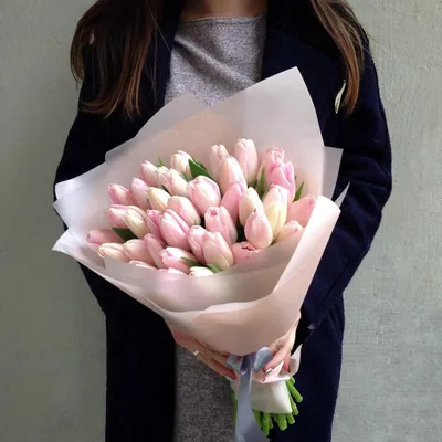 Букет красивых розовых тюльпанов (50 см) купить недорого, доставка -  магазин цветов Абари в Омске