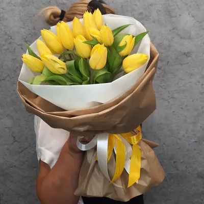 Бело-фиолетовые тюльпаны - 101 шт. за 21 190 руб. | Бесплатная доставка  цветов по Москве