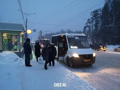 Просмотр улиц зимой ночью в Казани Стоковое Изображение - изображение  насчитывающей ландшафт, город: 209220107
