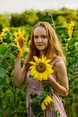 Фото в подсолнухах что одеть