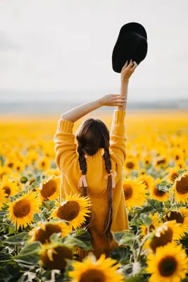 Идеи для фото в подсолнухах | Sunflower photography, Sunflower field  photography, Pictures with sunflowers