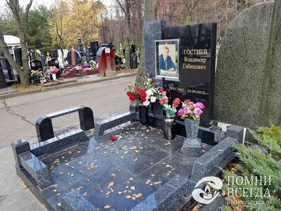 Фото на стекле для памятников. Стеклянные памятники на могилу по выгодным  ценам.