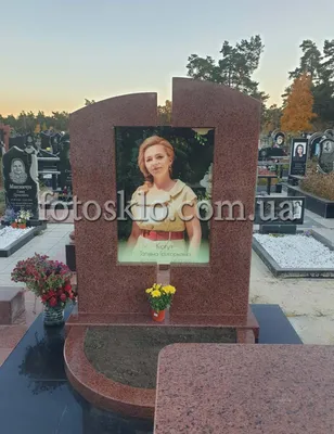 Фото на стекле на памятник - изысканное оформление надгробия | Postament.ru  | Дзен