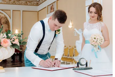 Свадебная фотосессия в Твери (только ЗАГС) | на Чайковского