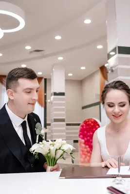 В Гагаринском ЗАГСе Саратова зарегистрировали первый брак | 23.06.2022 |  Саратов - БезФормата